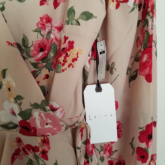 Leith Nordstrom, New Floral Wrap Top, Pink/Blush - Picture 8 of 8